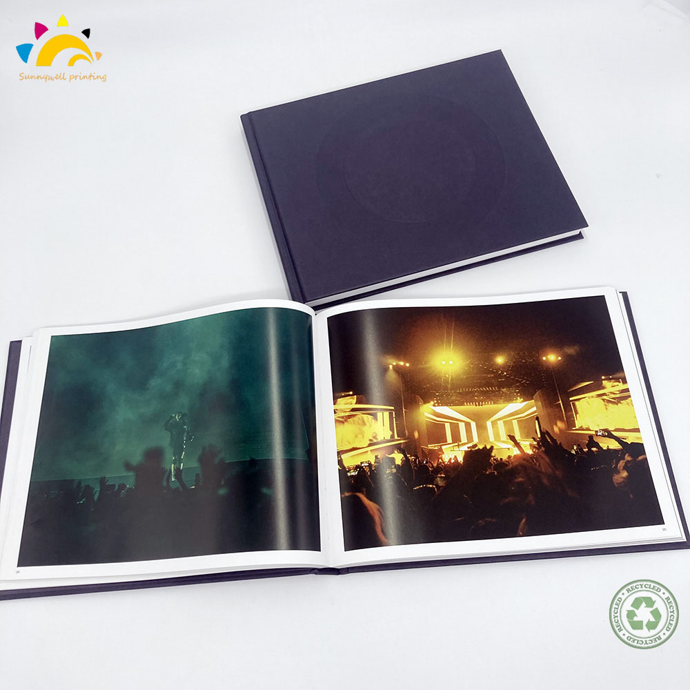 Impressão e encadernação de livros fotográficos fotográficos